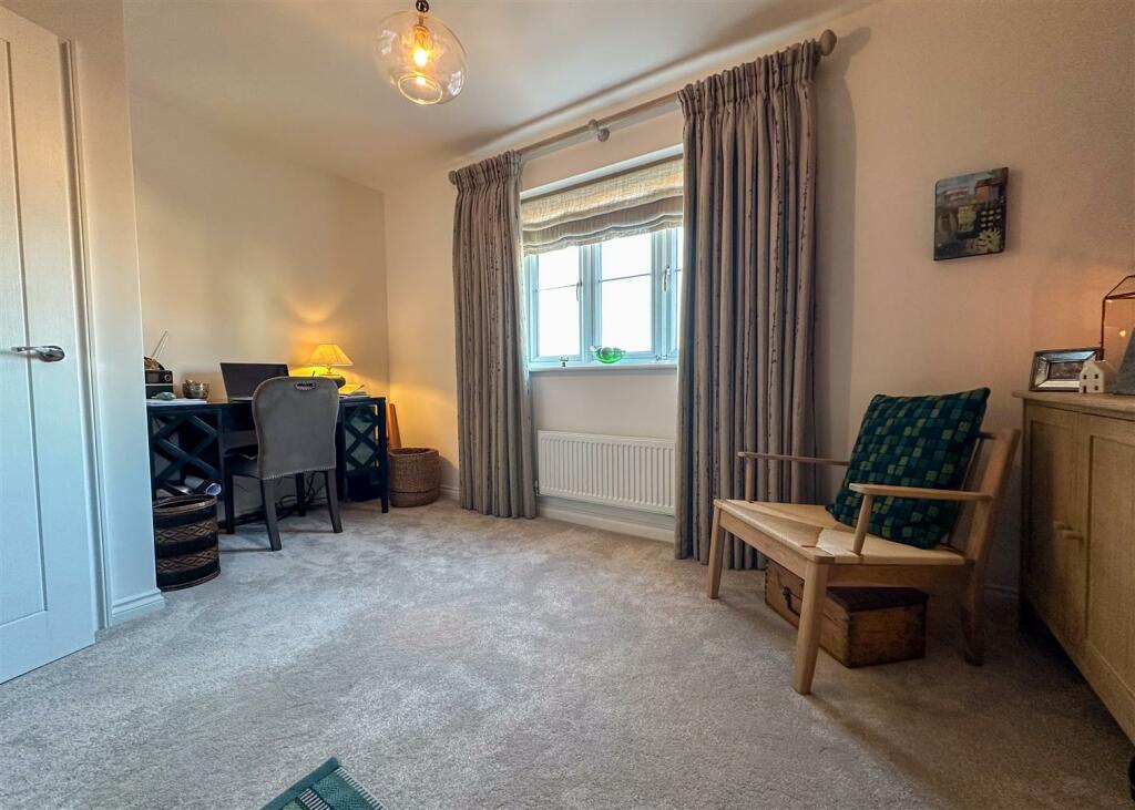 Additional property image - Roseway, Stoke Golding, Nuneaton