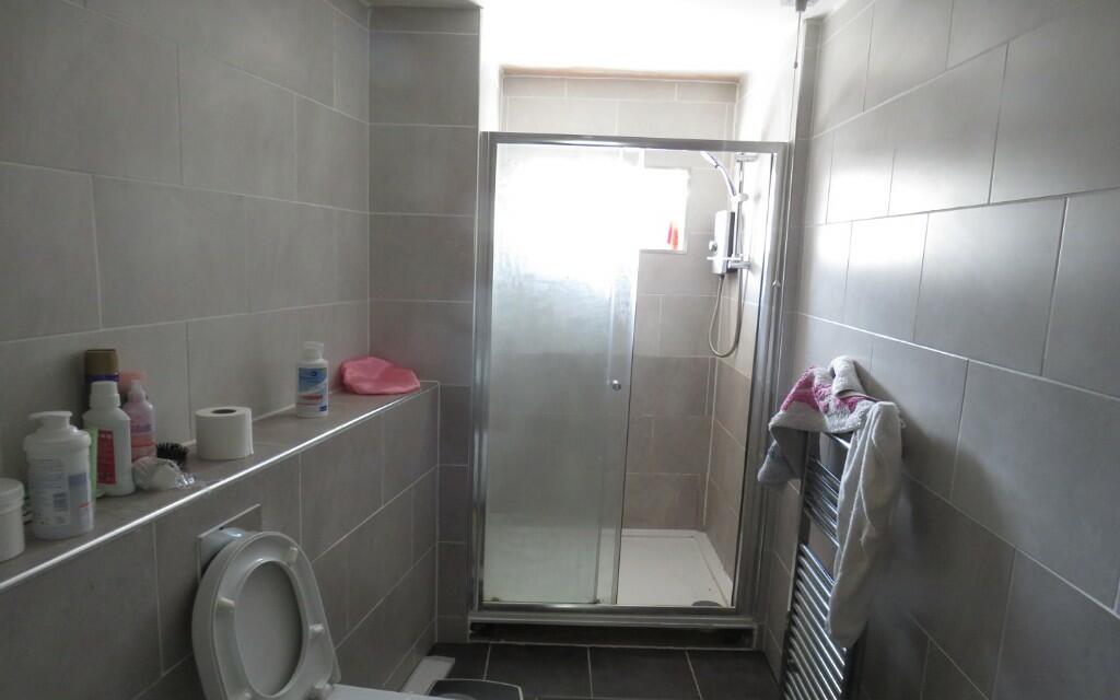 Additional property image - 4 High Street, Keighley, West Yorkshire, BD20