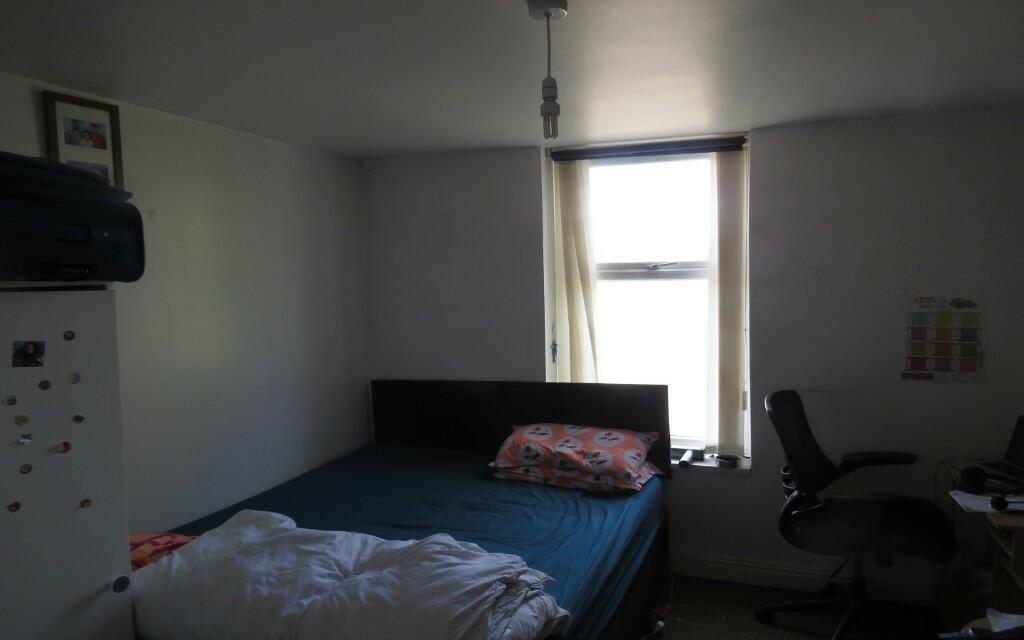 Additional property image - 4 High Street, Keighley, West Yorkshire, BD20