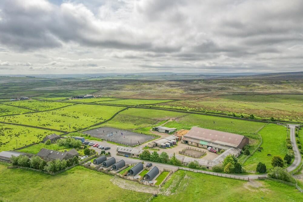 5 bedroom mixed use property for sale in Buckstone Equestrian Centre