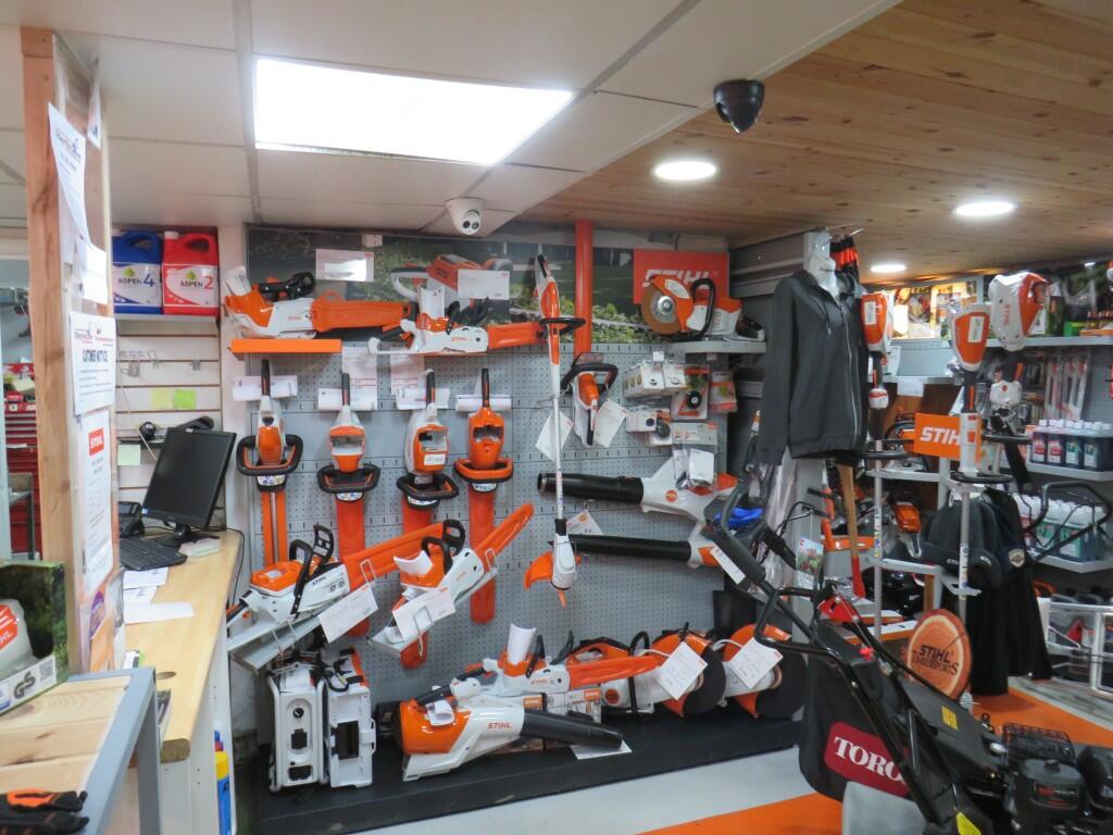 Main image of property: Otley Garden Machinery, Ilkley Road, Leeds, West Yorkshire, LS21