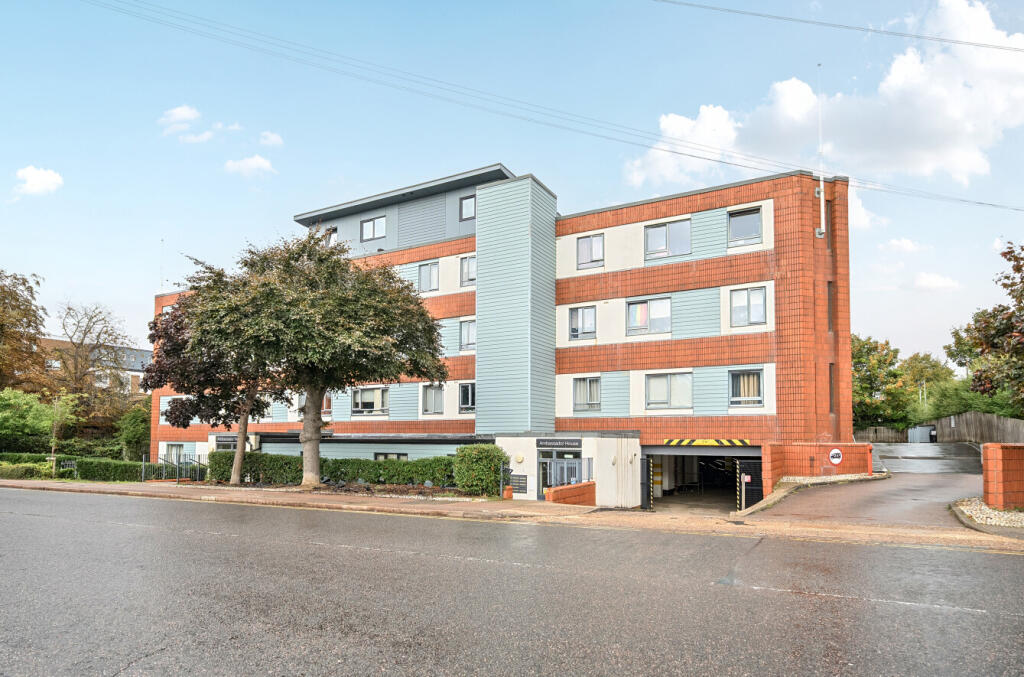 Main image of property: Queensway, Bletchley, Milton Keynes