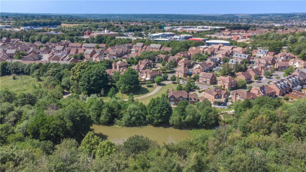 Main image of property: Greenham, Thatcham, Berkshire, RG19