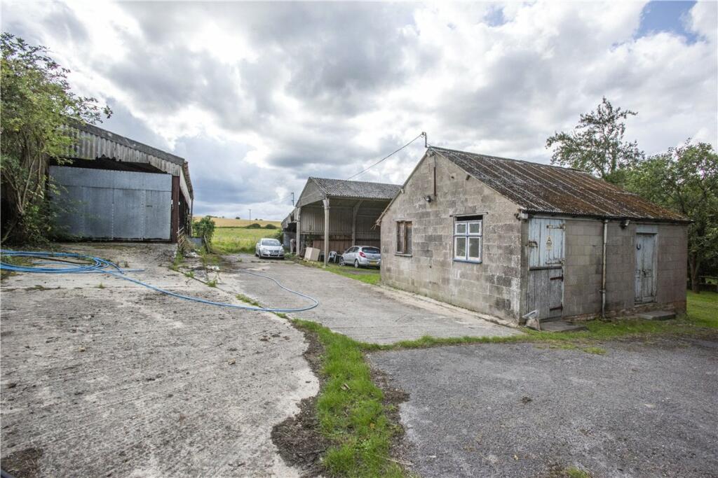 Additional property image - Bratton Road, Westbury, Wiltshire, BA13