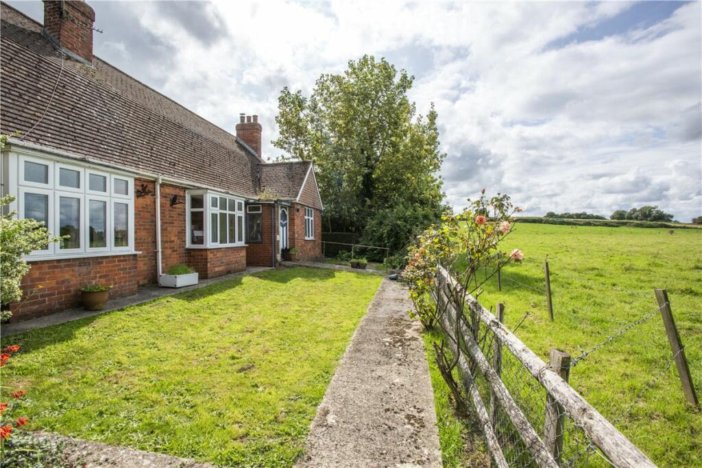 Additional property image - Bratton Road, Westbury, Wiltshire, BA13