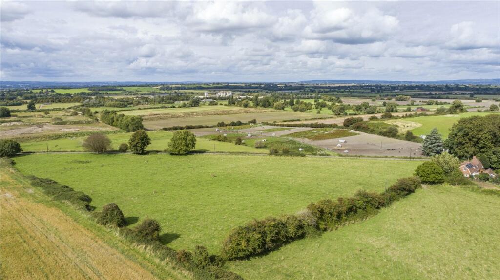 Additional property image - Bratton Road, Westbury, Wiltshire, BA13