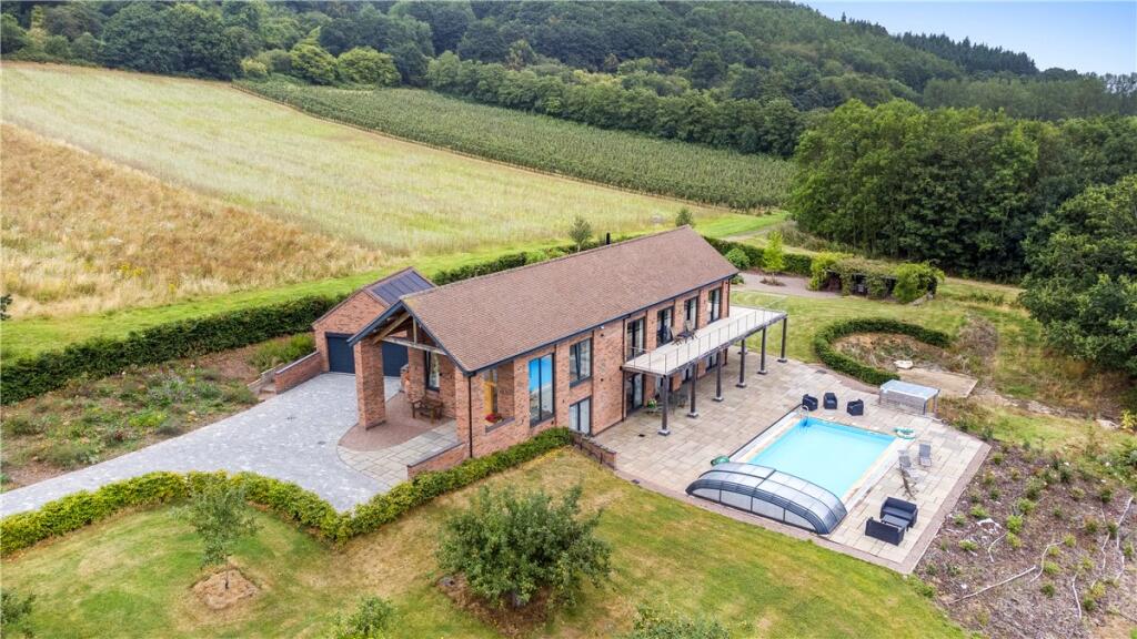 Main image of property: Stourport Road, Great Witley, Worcester, Worcestershire, WR6