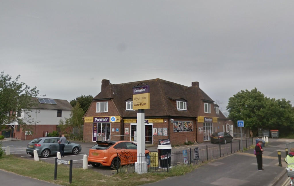 Mixed use property for sale in 163 Wych Lane, Gosport, Hampshire, PO13