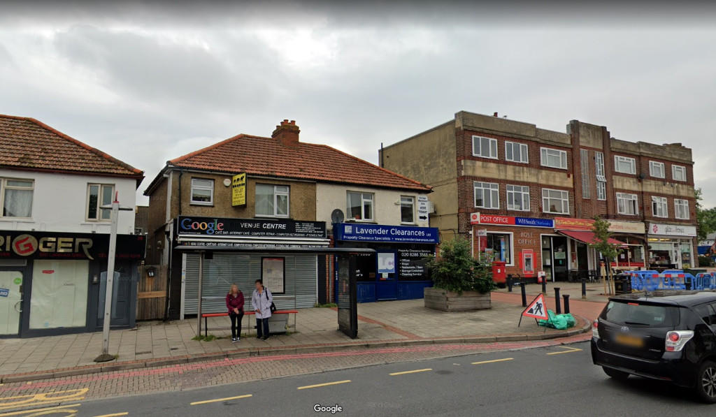 Mixed use property for sale in 18 Cheam Common Road, North Cheam