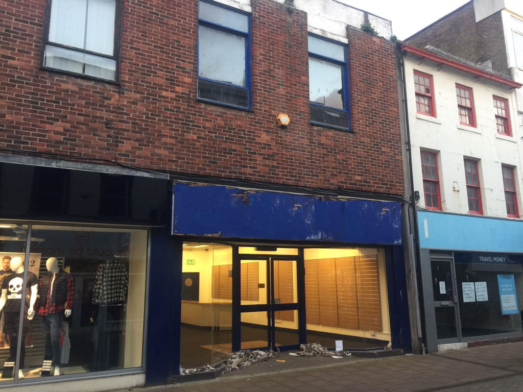 high-street-retail-property-for-sale-in-8-king-street-whitehaven