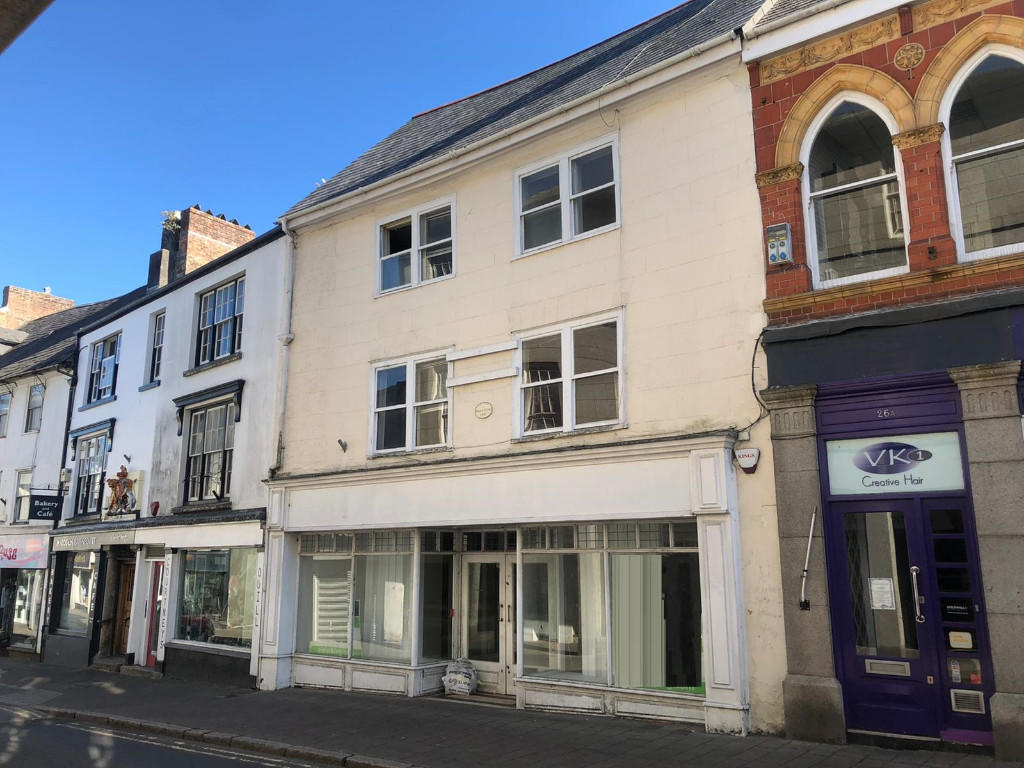 Mixed use property for sale in 24 Fore Street, Bodmin, Cornwall, PL31