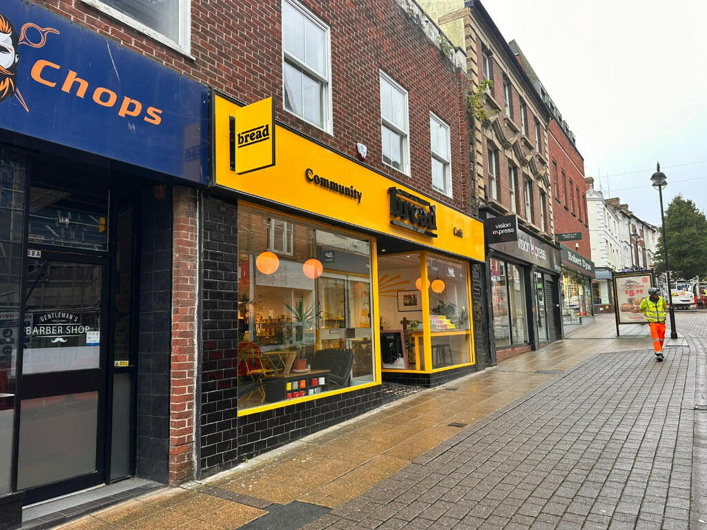 Additional property image - 48 Middle Street, Yeovil, Somerset, BA20