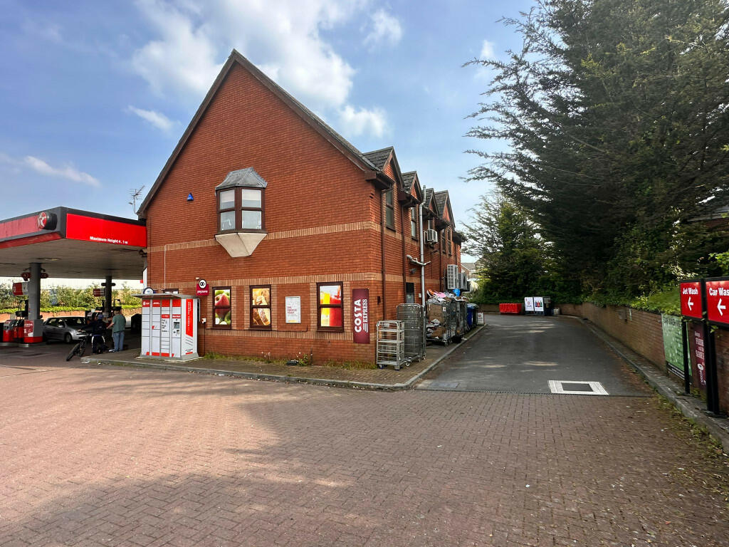 Additional property image - Texaco, Portway, Frome, Somerset, BA11