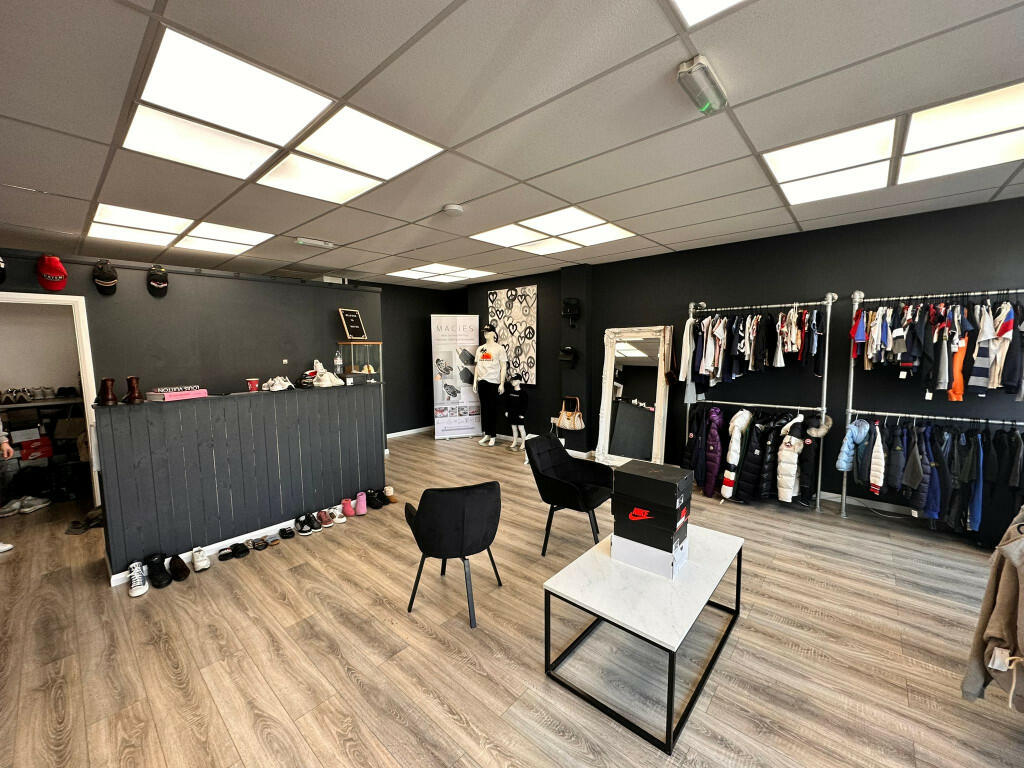 Additional property image - Units 1,2,3,5, 254 Blackfen Road, Sidcup, Kent, DA15