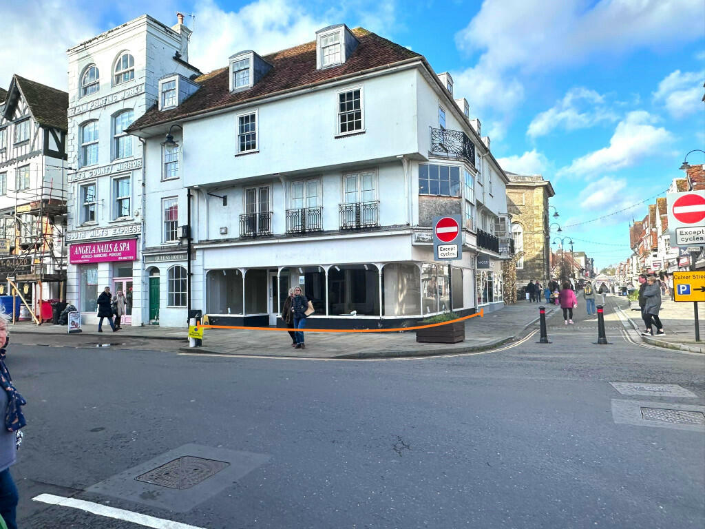 Main image of property: 2 Queen Street, Salisbury, Wiltshire, SP1