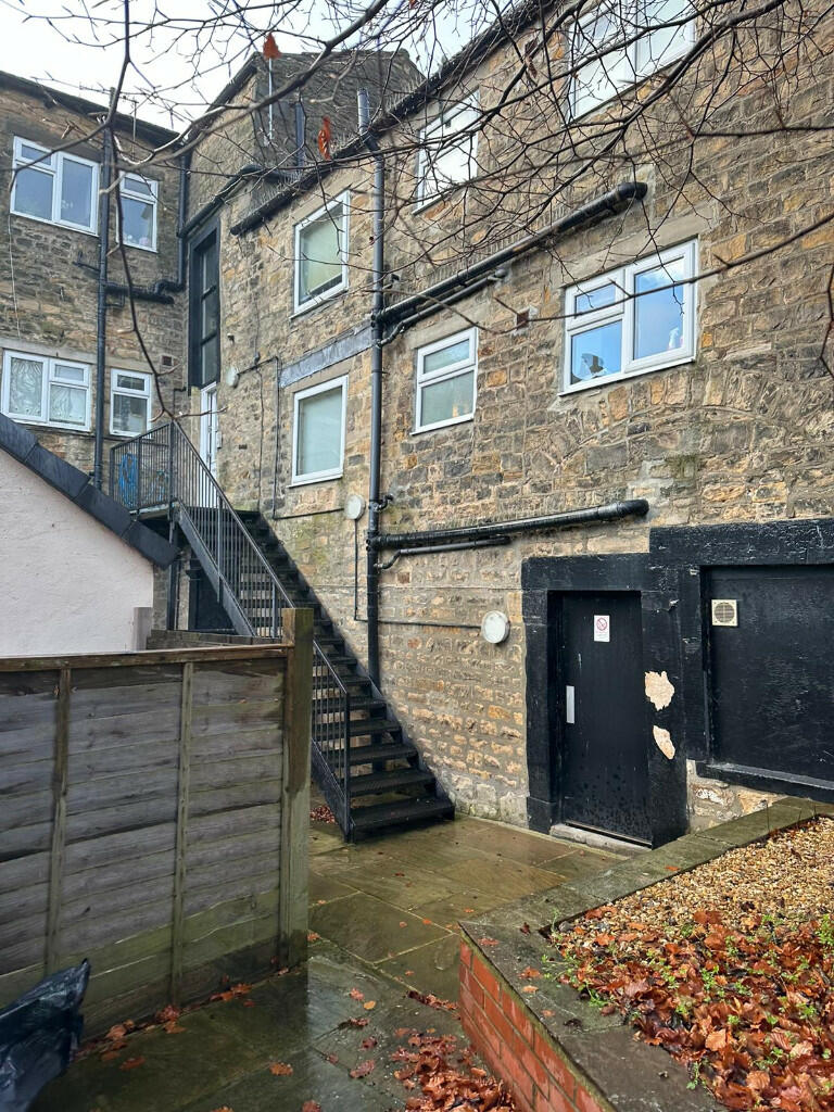 Additional property image - Flat 1, 23a Horsemarket, Barnard Castle, County Durham, DL12