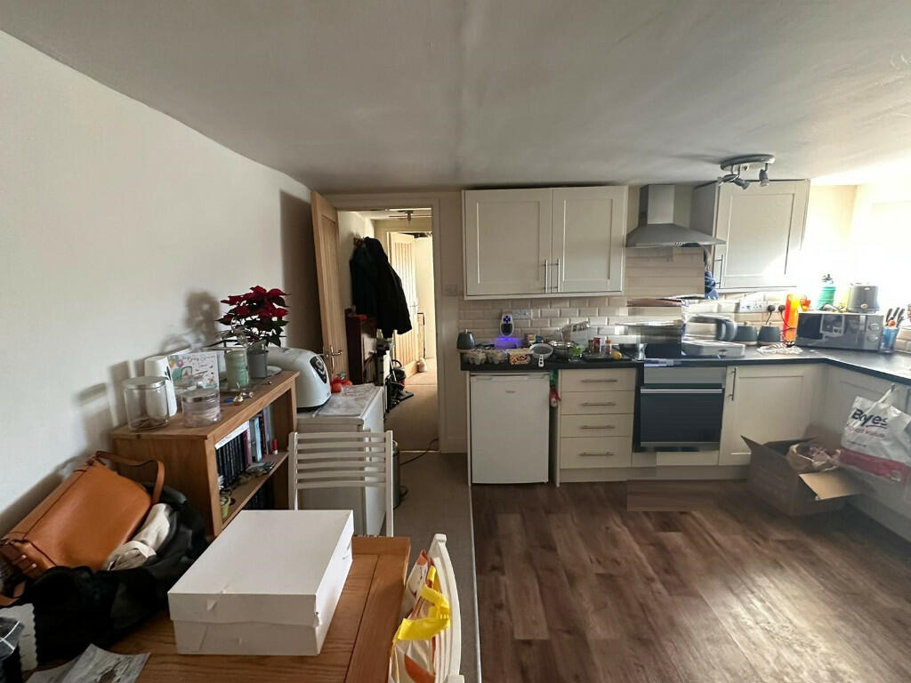 Additional property image - Flat 1, 23a Horsemarket, Barnard Castle, County Durham, DL12