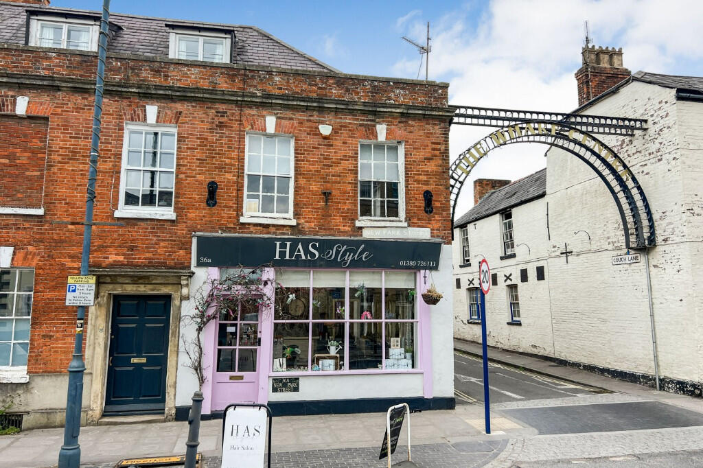 Main image of property: 36A New Park Street, Devizes, Wiltshire, SN10