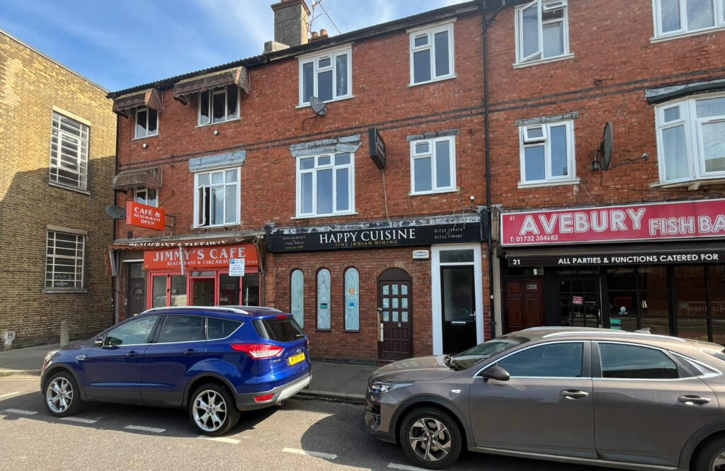 Main image of property: 26 Avebury Avenue, Tonbridge, Kent, TN9