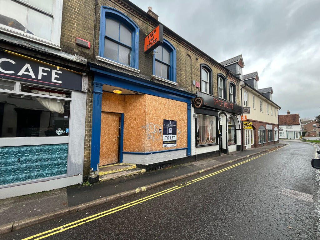 Main image of property: 99 High Street, Andover, Hampshire, SP10