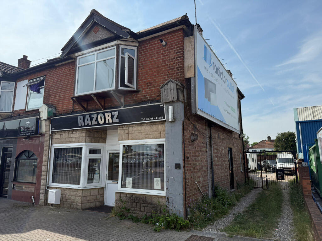 Main image of property: 309 Hornchurch Road, Hornchurch, London, RM12
