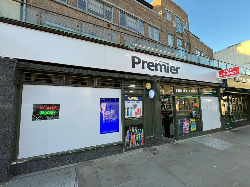 Main image of property: 103-104 High Street, Colchester, Essex, CO1