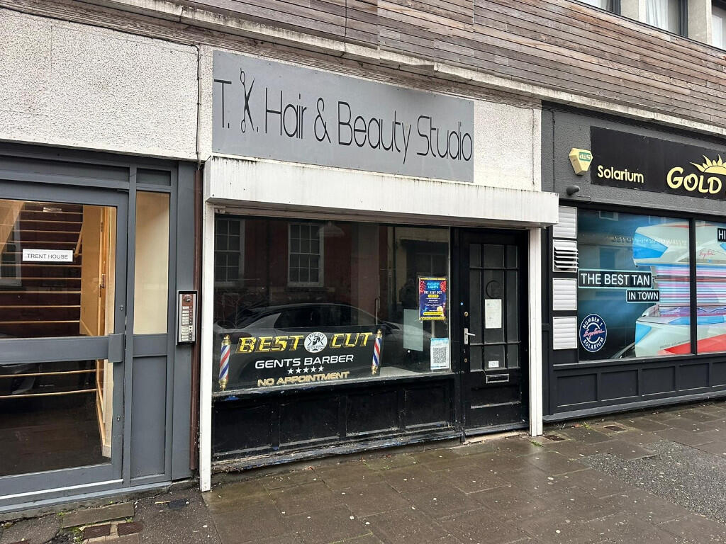 Main image of property: Unit 3, 14 Barnby Gate, Newark, Nottinghamshire, NG24