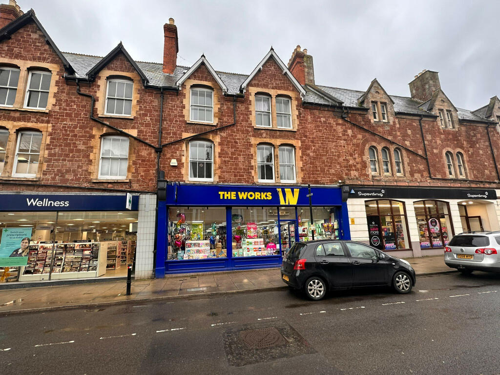 6 bedroom mixed use property for sale in 12 The Parade, Minehead