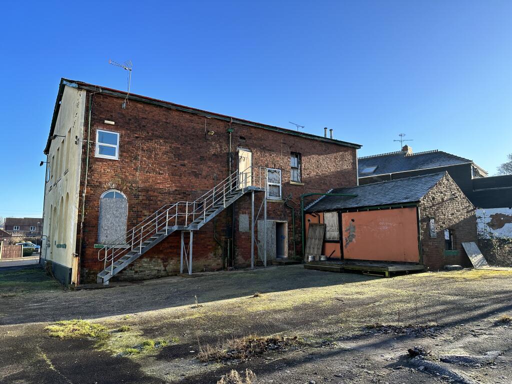 Pub for sale in Commercial Inn, Bridge Street, Pilsley, Derbyshire S45