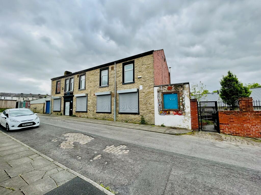 Commercial property for sale in Clayton Youth and Community Centre