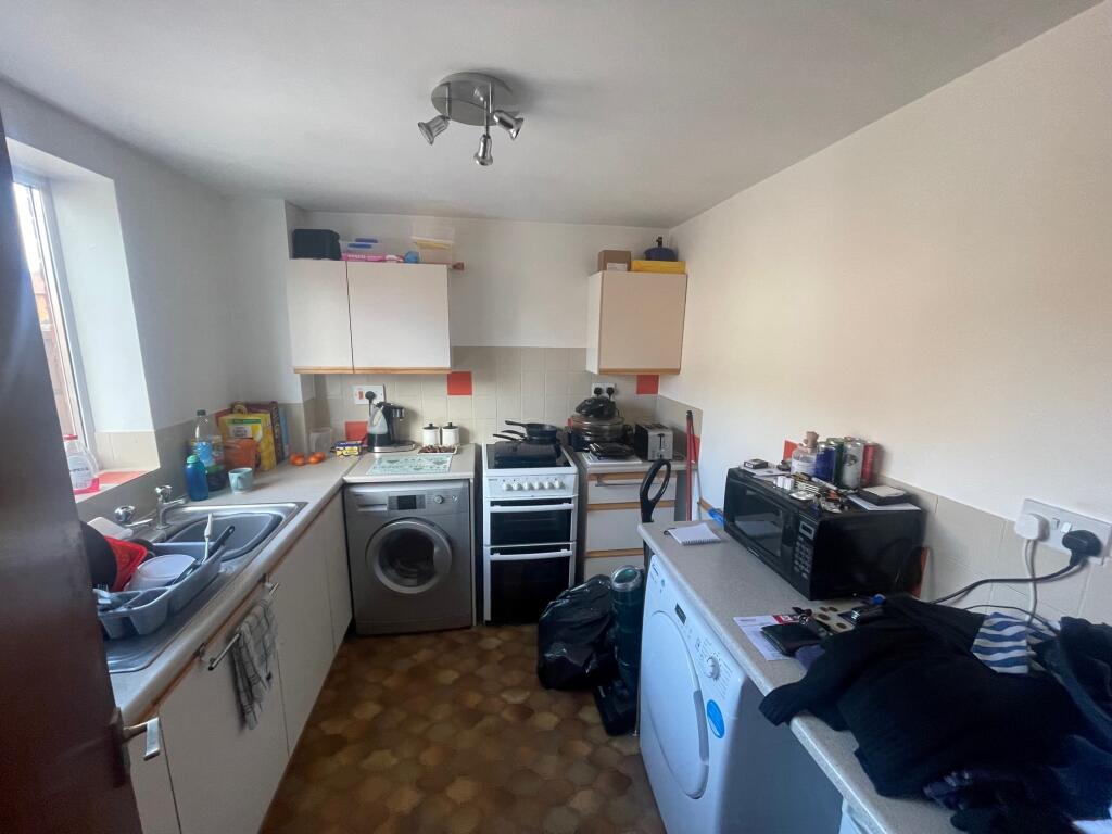 Additional property image - 1 and 7A Saxon Court plus Freehold of Saxon Court (1-8), High Street, Bidford-On-Avon, Alcester B50 4AB
