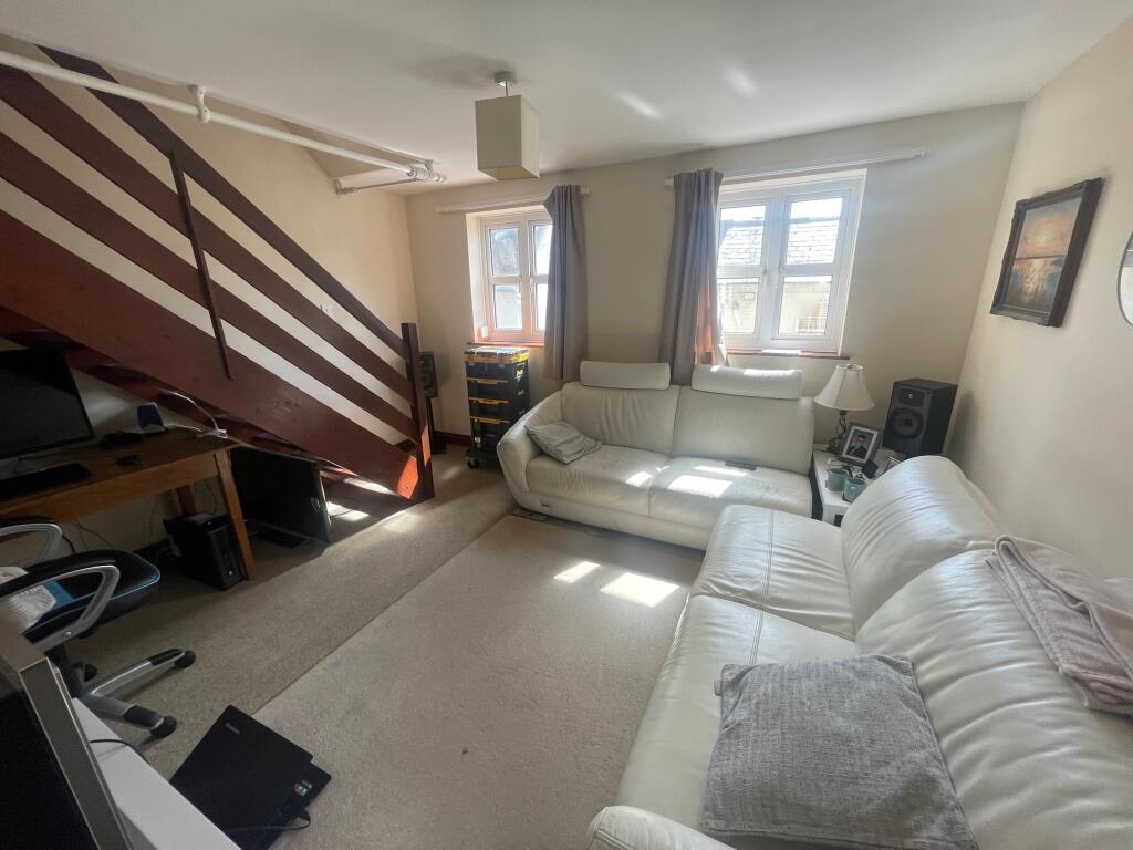 Property image - 1 and 7A Saxon Court plus Freehold of Saxon Court (1-8), High Street, Bidford-On-Avon, Alcester B50 4AB