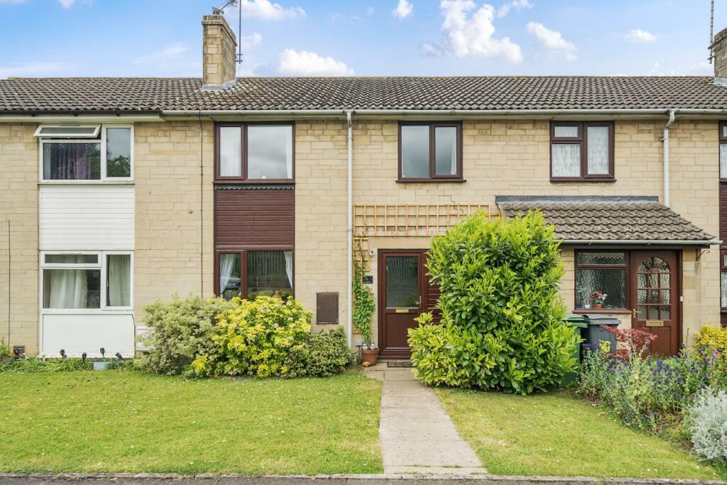 3 bedroom terraced house for sale in Burdett Close, Stonehouse, GL10