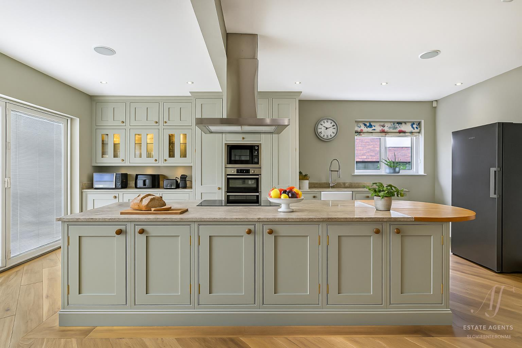 Main image of property: Stroud Road, Tuffley, Gloucester