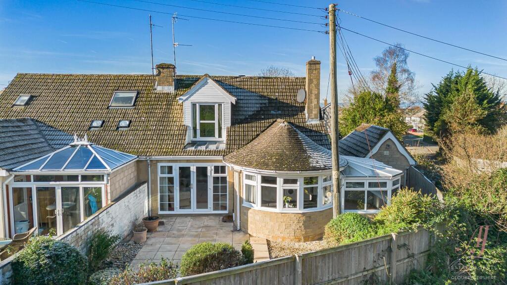 Main image of property: Cotswold Green, Stonehouse