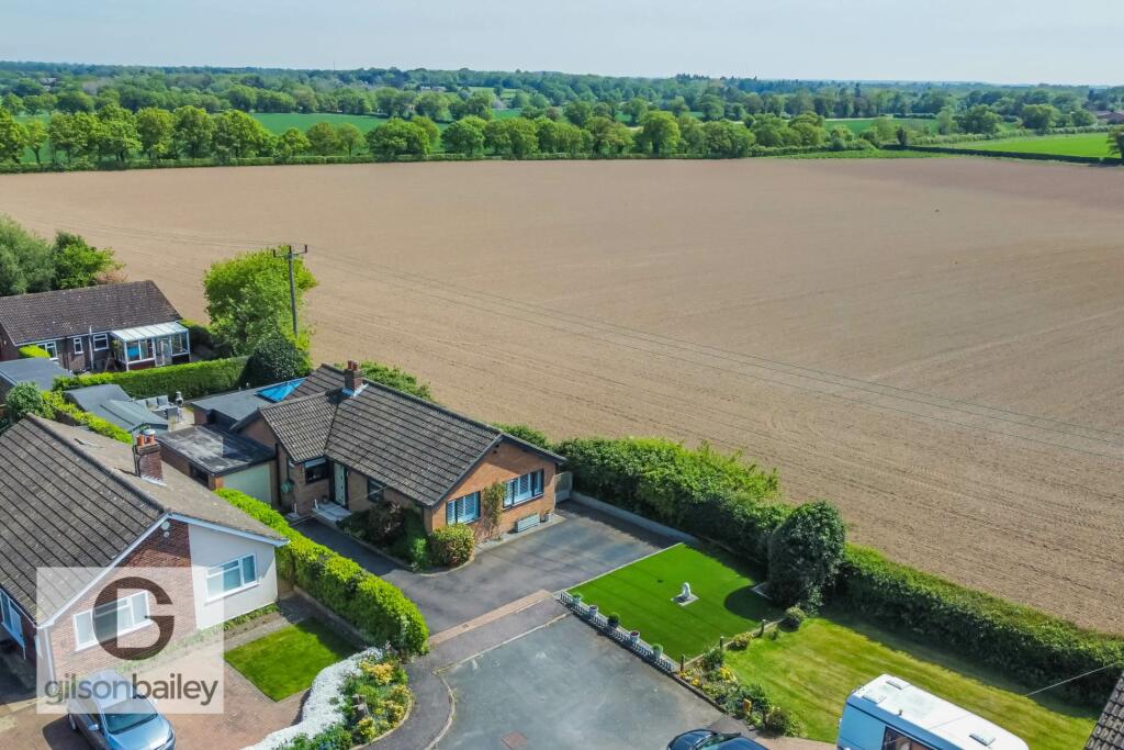 4 bedroom detached bungalow for sale in Highfield, Little Plumstead, NR13