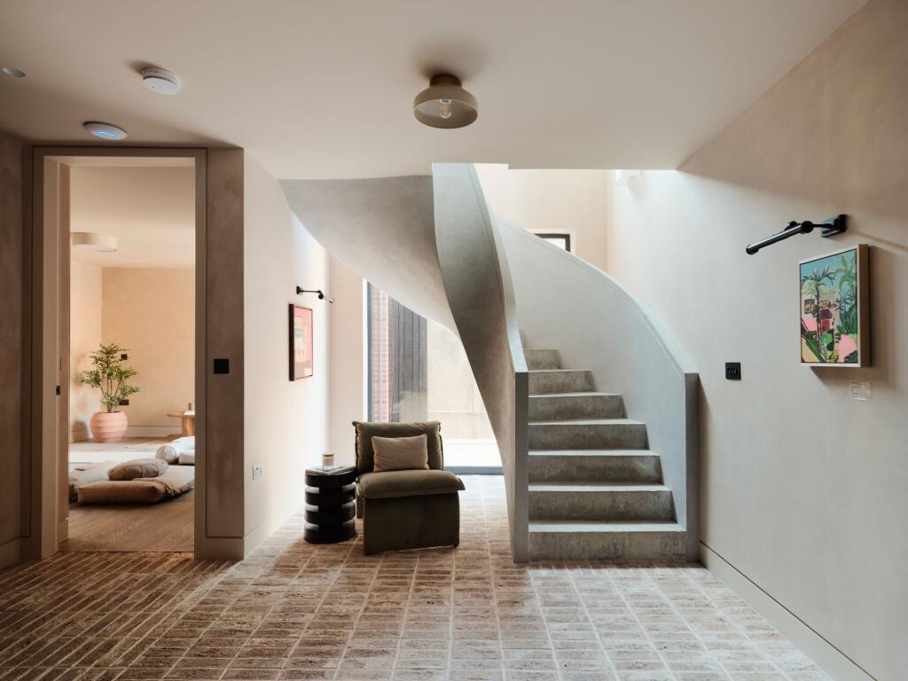 Main image of property: Milverton Road, Queens Park