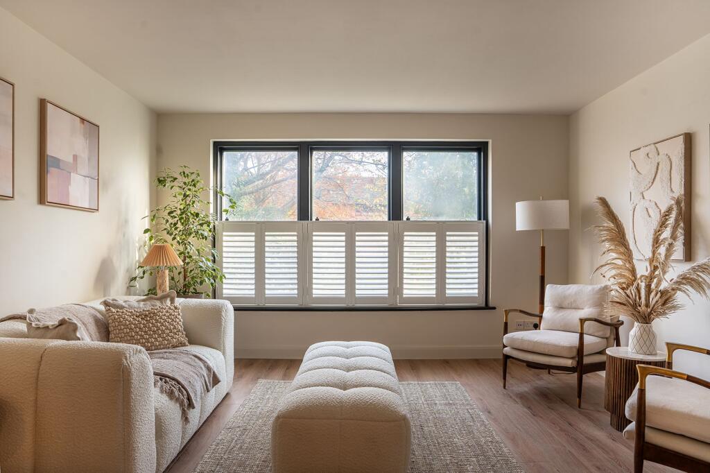 Main image of property: Bartle Road, Notting Hill, W11