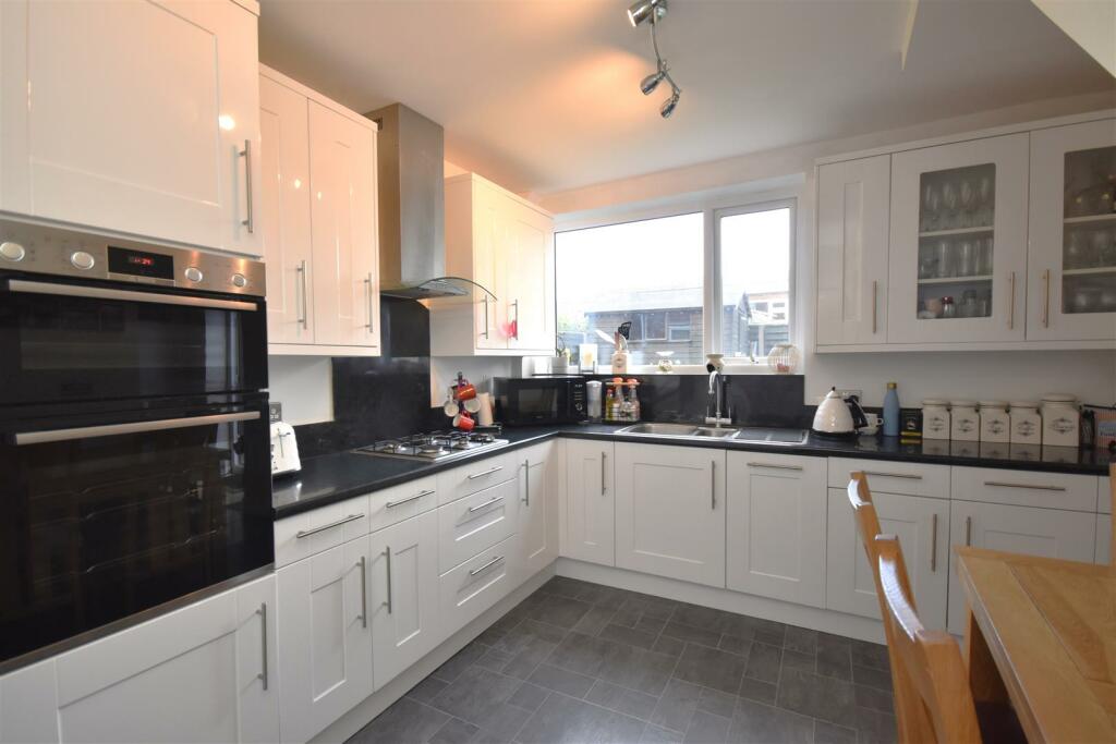 Additional property image - The Quillet, Neston