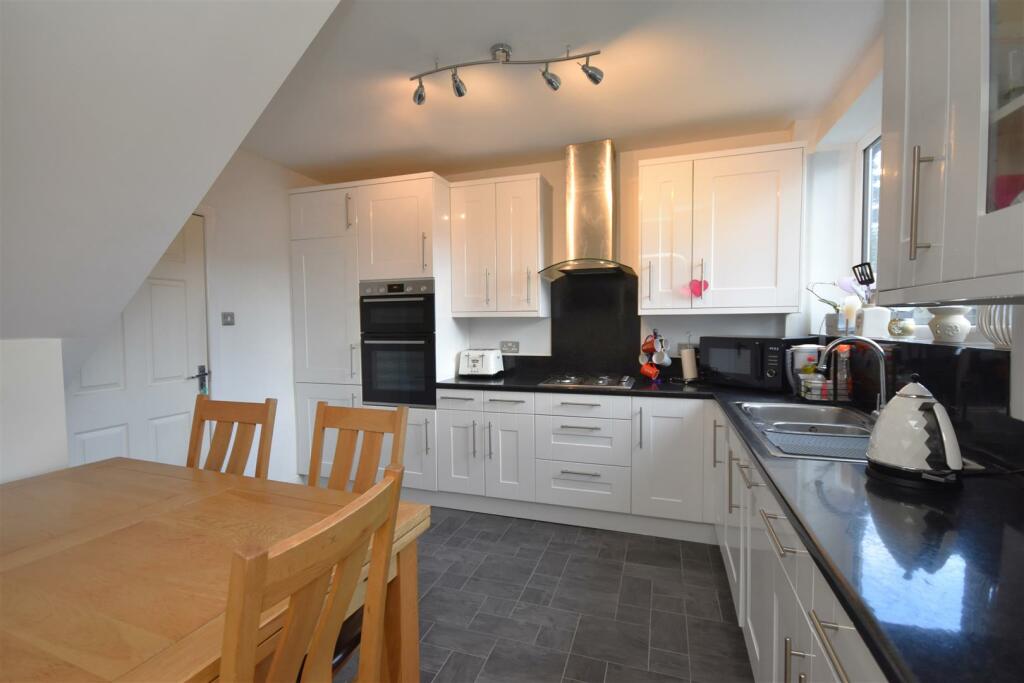Additional property image - The Quillet, Neston