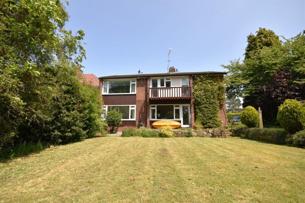 5 bedroom detached house for sale in Holt Hey, Ness, Neston, CH64