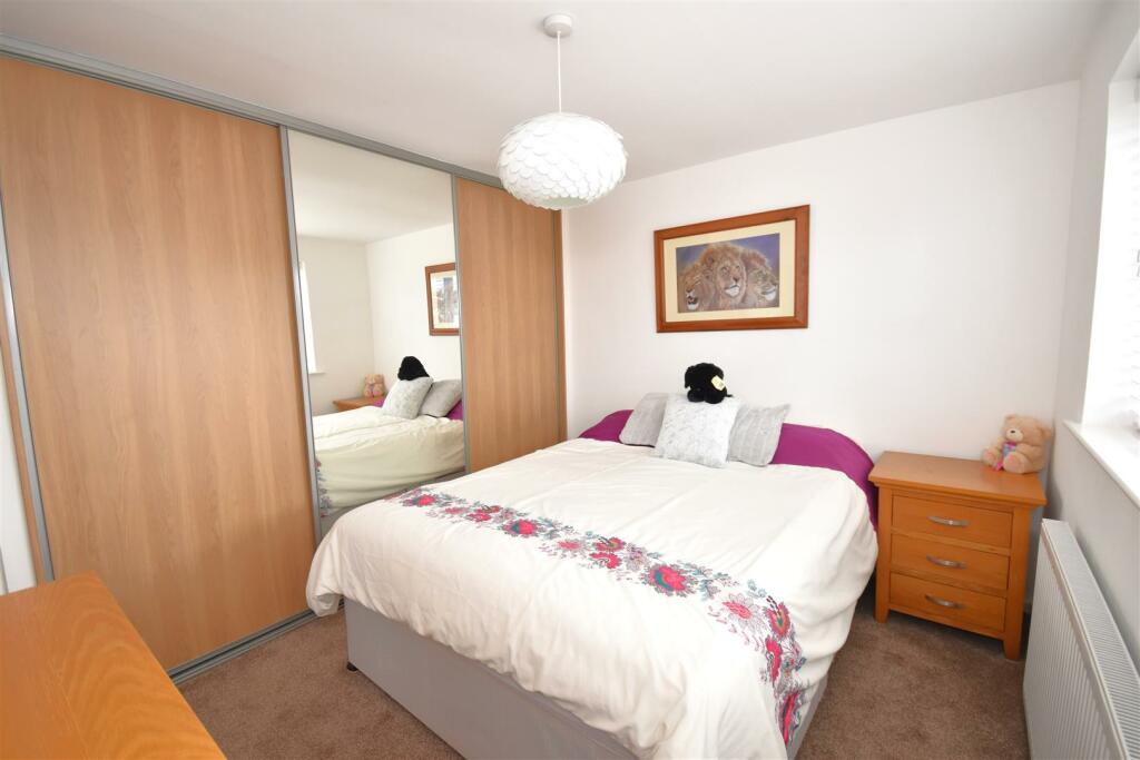 Additional property image - Merton Close, Neston