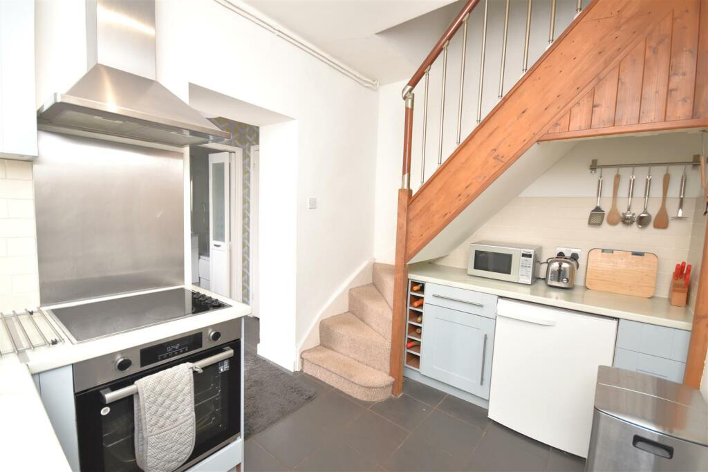 Additional property image - Town Lane, Little Neston
