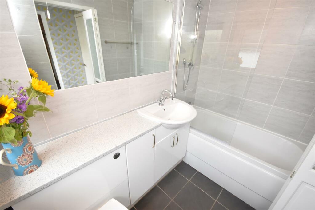 Additional property image - Town Lane, Little Neston
