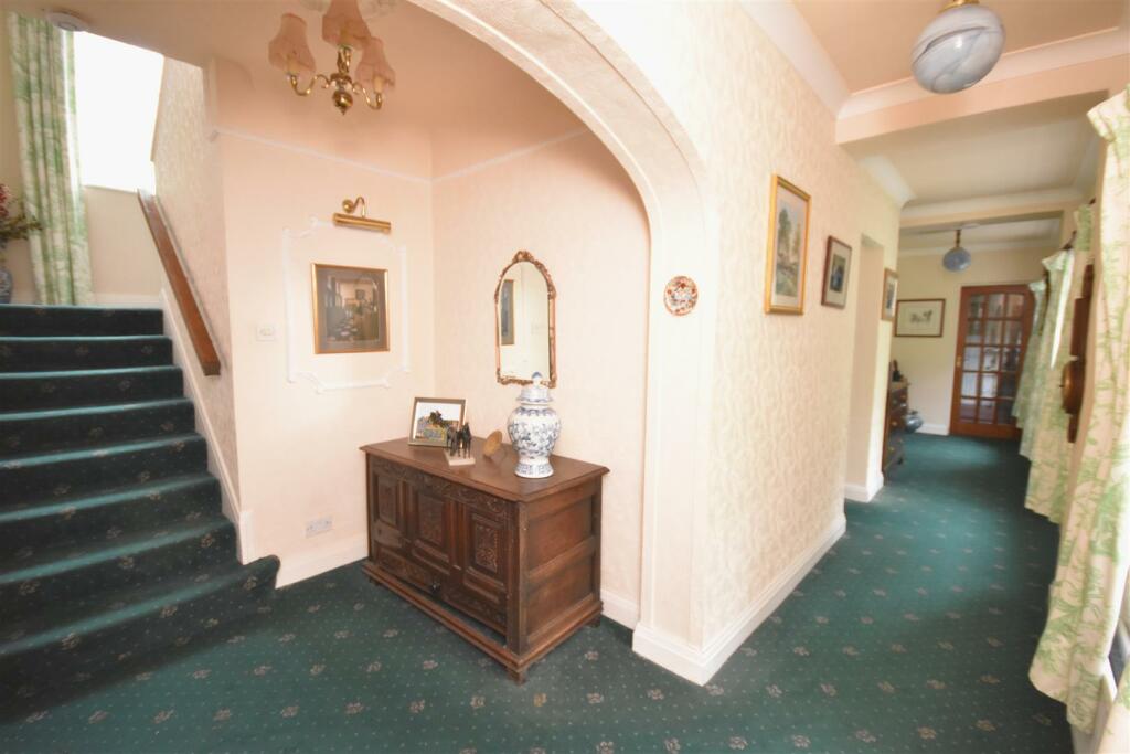Additional property image - Beech Cottage, Wood Lane, Parkgate, Neston