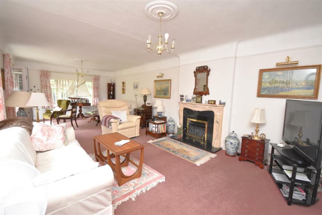 Additional property image - Beech Cottage, Wood Lane, Parkgate, Neston