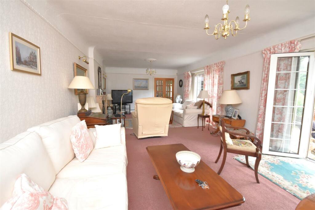 Additional property image - Beech Cottage, Wood Lane, Parkgate, Neston