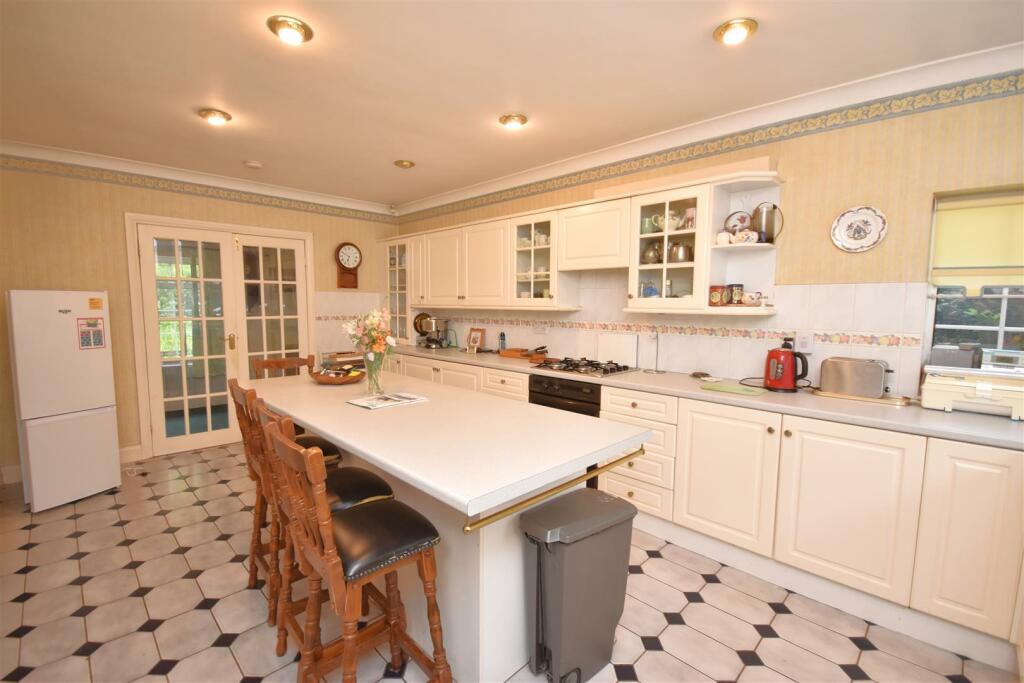 Additional property image - Beech Cottage, Wood Lane, Parkgate, Neston