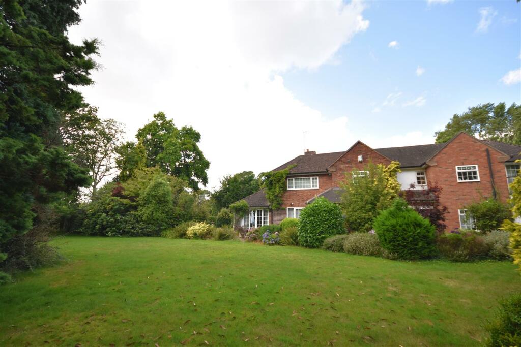 Additional property image - Beech Cottage, Wood Lane, Parkgate, Neston