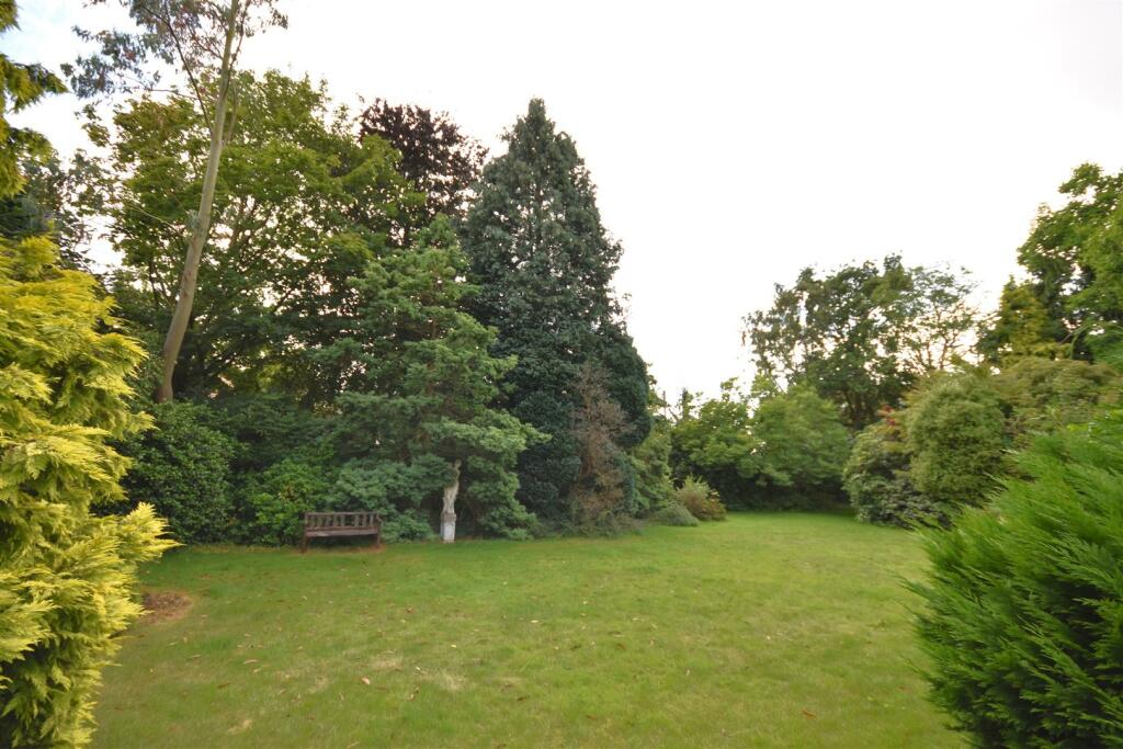Additional property image - Beech Cottage, Wood Lane, Parkgate, Neston